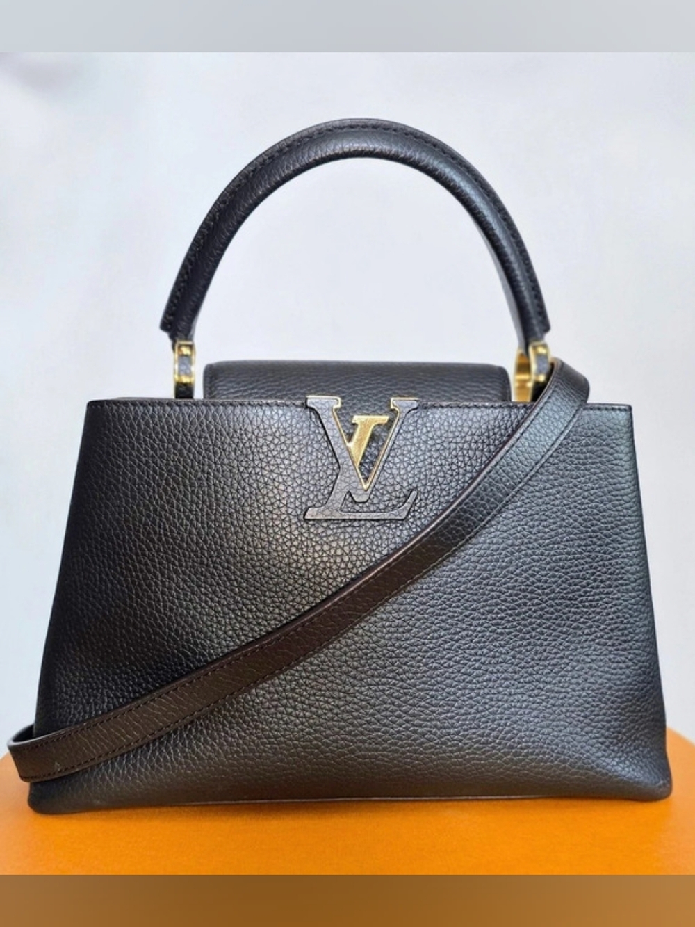 Louis Vuitton Taurillon MM Black Shoulder Bag